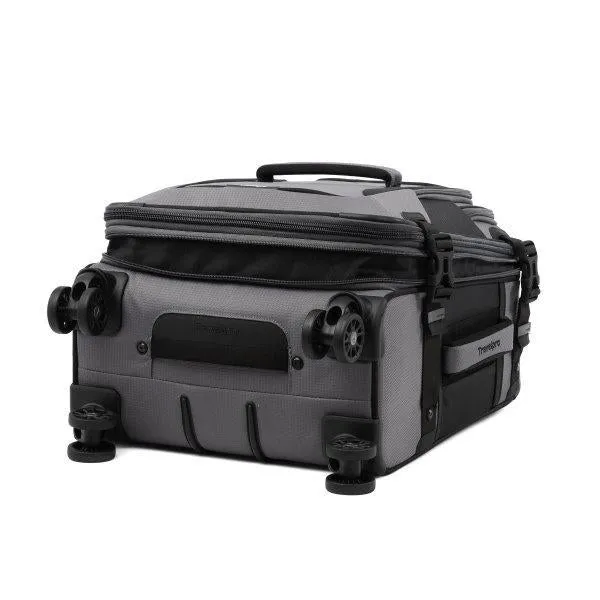 Bold™ by Travelpro® 21" Expandable Spinner