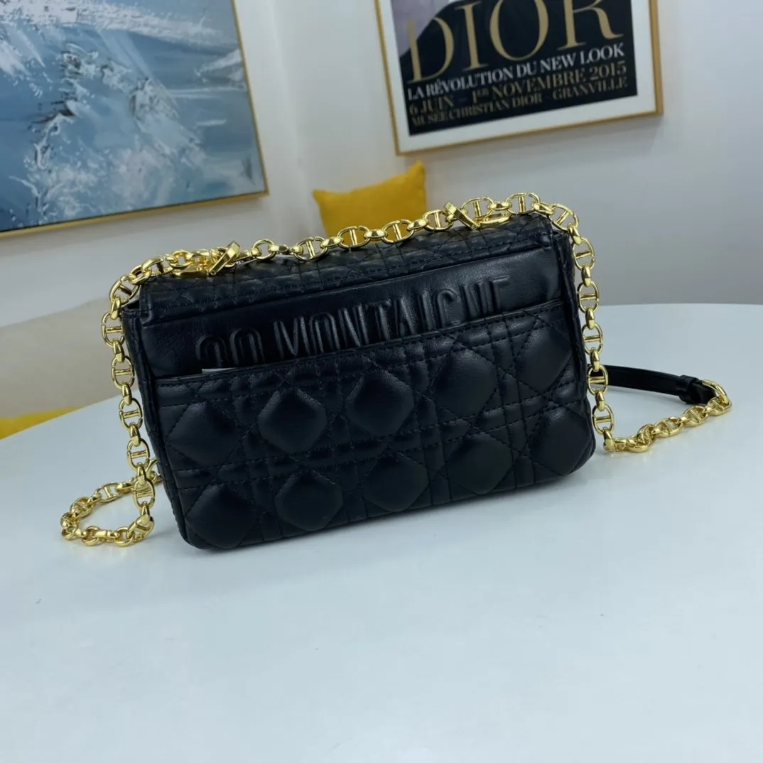 Designer Handbags DR 067