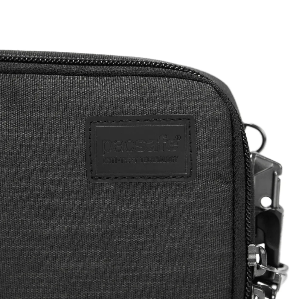 Pacsafe RFIDsafe RFID Blocking Travel Case