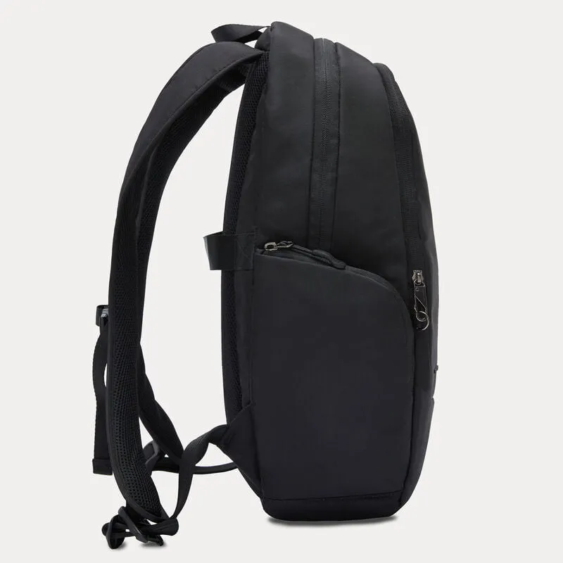 Travelon Anti-Theft Urban Backpack